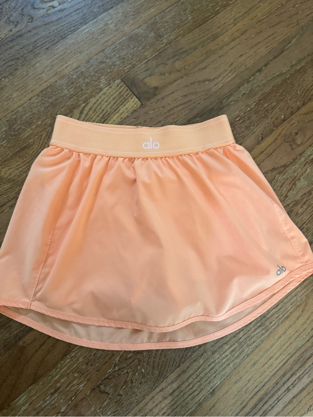 ALO Yoga light orange Skirt